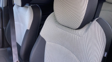 Renault Captur 1.5 dCi 90 Iconic 5dr EDC Diesel Hatchback